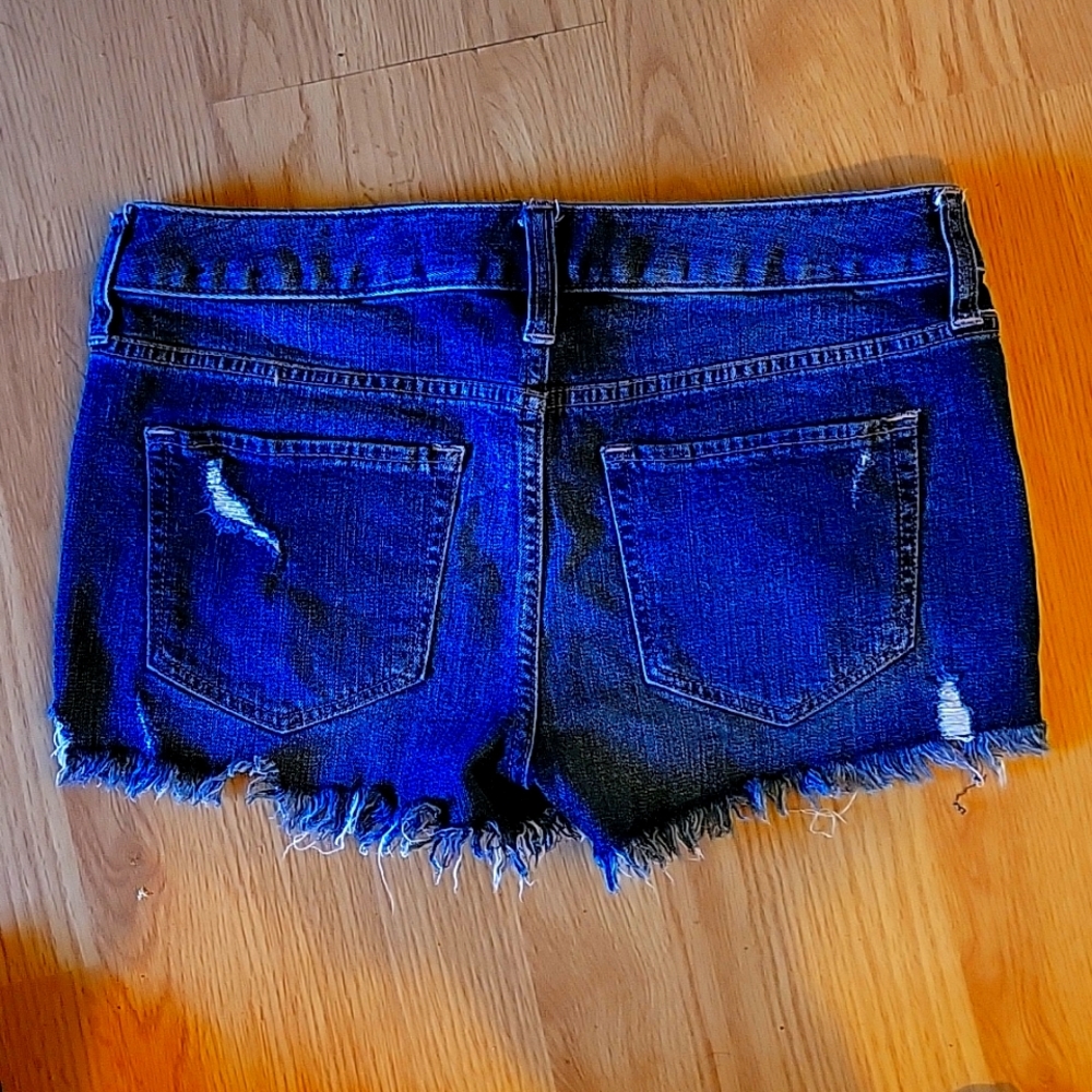 Cute Shorty shorts - Picture 3 of 3